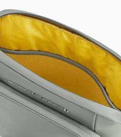 Roadster Leather Shoulderbag S